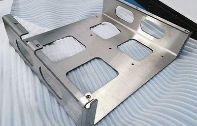 航空宇宙用板金加工鋼部品 3